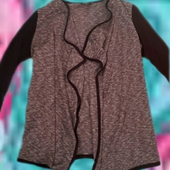 le chateau Tops - Le Chateau Cardigan Blouse, Large